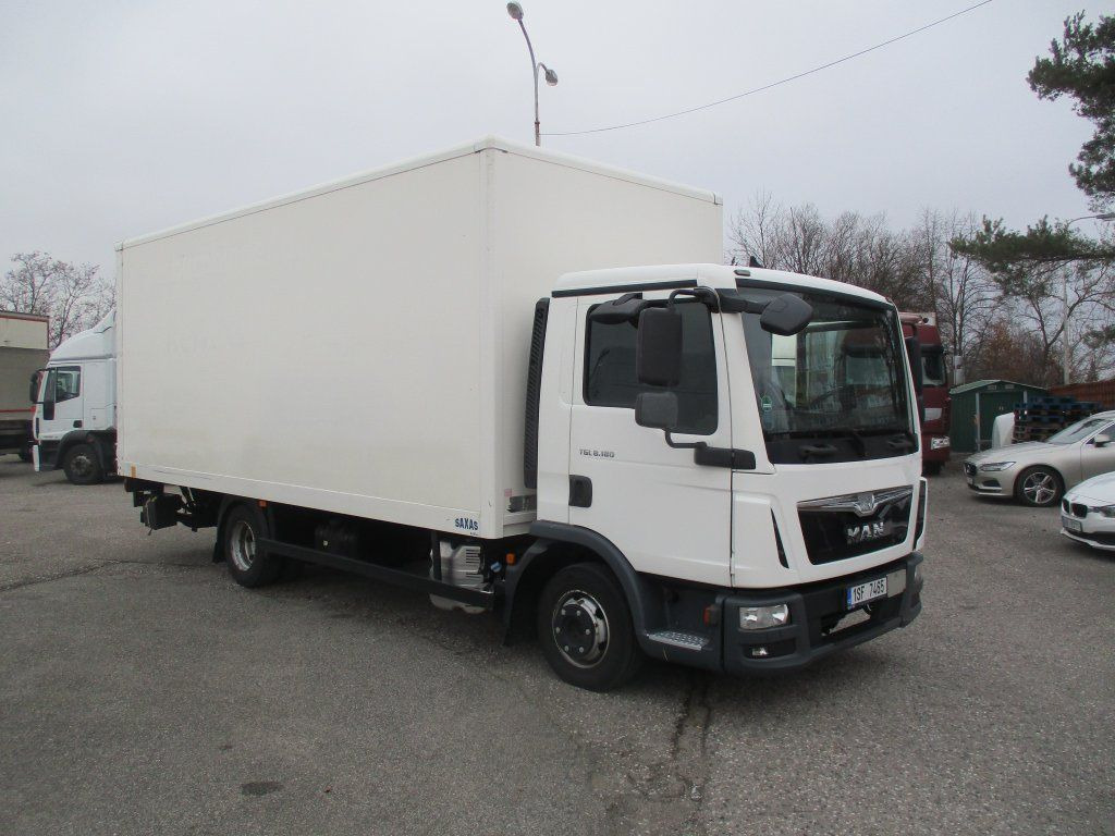 MAN TGL 7.180 - Camion fourgon: photos 1 MAN TGL 7.180 - Camion fourgon: photos 1