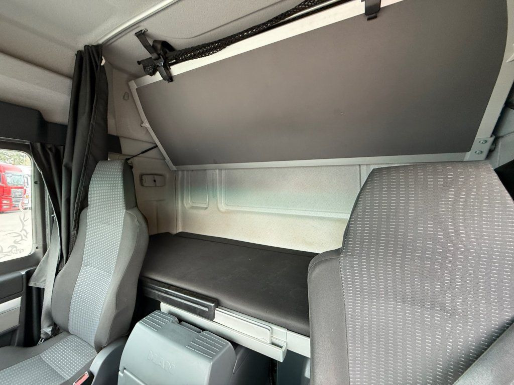 Utilitaire rideaux coulissants (PLSC) MAN TGL8.220 EURO 6: photos 12