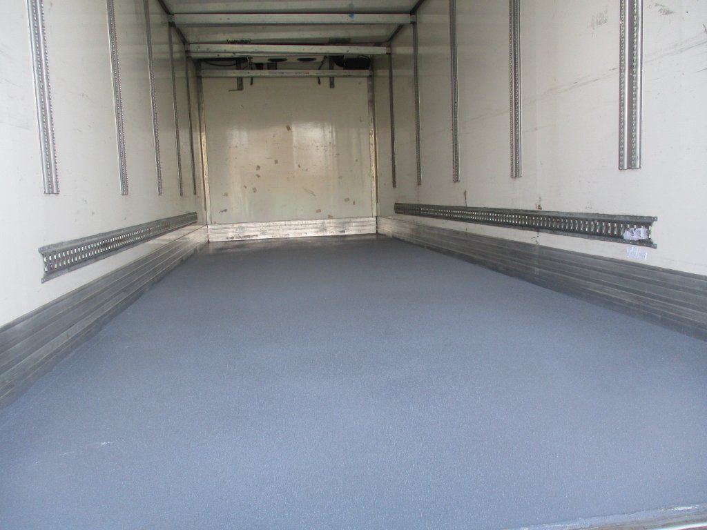 MAN TGM 18.250 MAN TGM 18.250 - Camion frigorifique: photos 5 MAN TGM 18.250 MAN TGM 18.250 - Camion frigorifique: photos 5