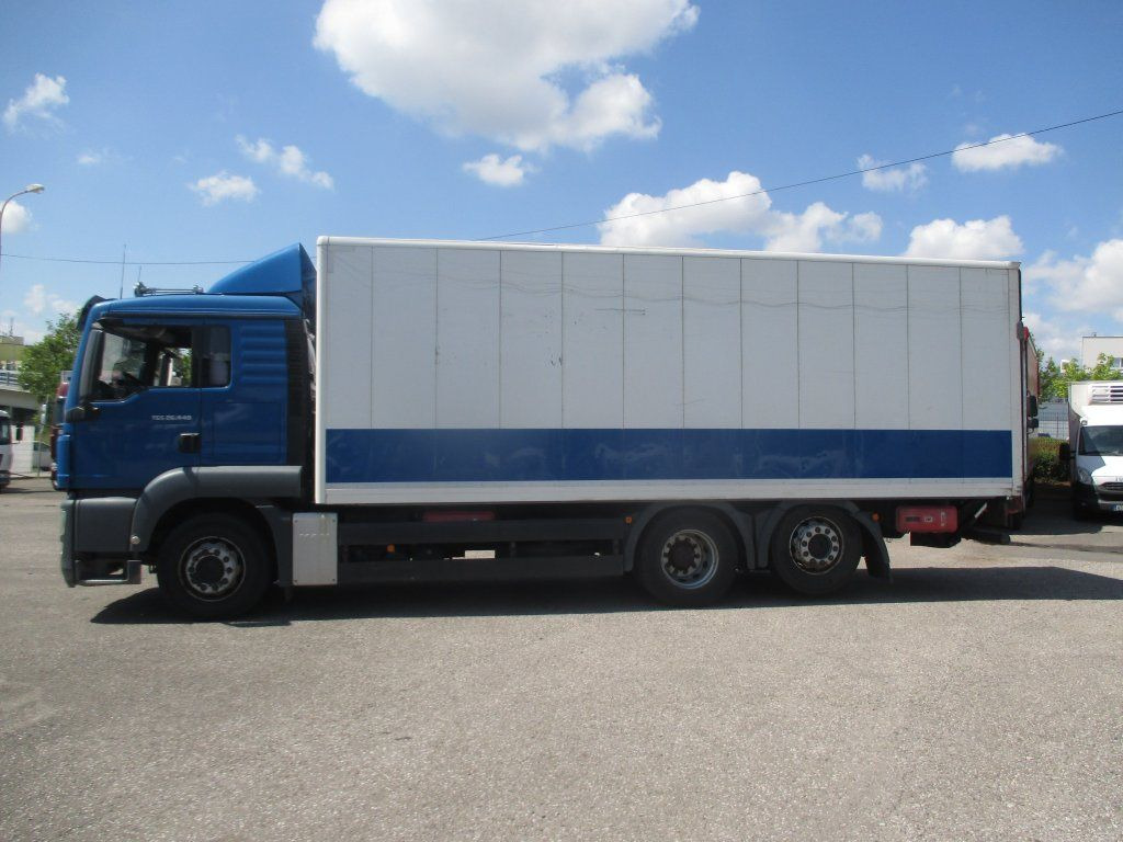 MAN TGS 26.440 6x2 - Camion fourgon: photos 2 MAN TGS 26.440 6x2 - Camion fourgon: photos 2