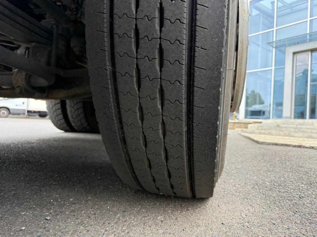 Camion benne Mercedes-Benz 3243 Arocs 8x4 S3 Euro 6: photos 12 Camion benne Mercedes-Benz 3243 Arocs 8x4 S3 Euro 6: photos 12