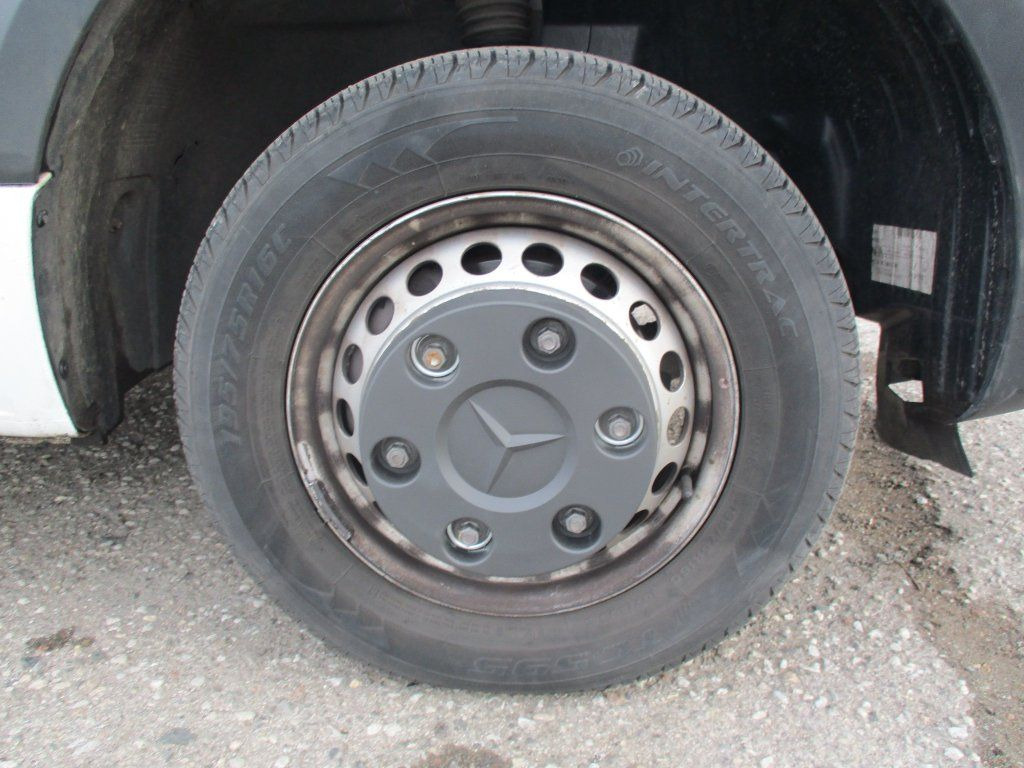 Fourgon utilitaire Mercedes-Benz Sprinter 514 CDi: photos 19 Fourgon utilitaire Mercedes-Benz Sprinter 514 CDi: photos 19