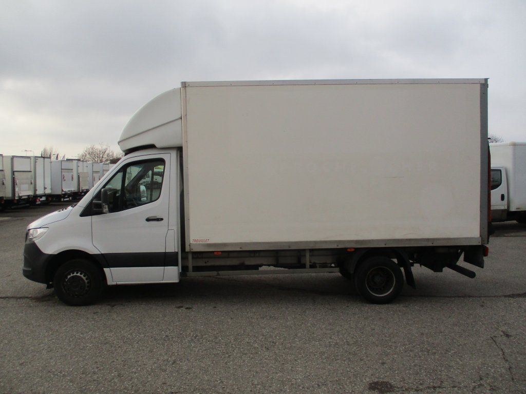 Fourgon utilitaire Mercedes-Benz Sprinter 514 CDi: photos 13 Fourgon utilitaire Mercedes-Benz Sprinter 514 CDi: photos 13