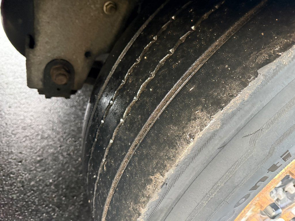 Semi-remorque fourgon Schmitz Cargobull Carrier Vector 1950 Bi-temp: photos 11 Semi-remorque fourgon Schmitz Cargobull Carrier Vector 1950 Bi-temp: photos 11