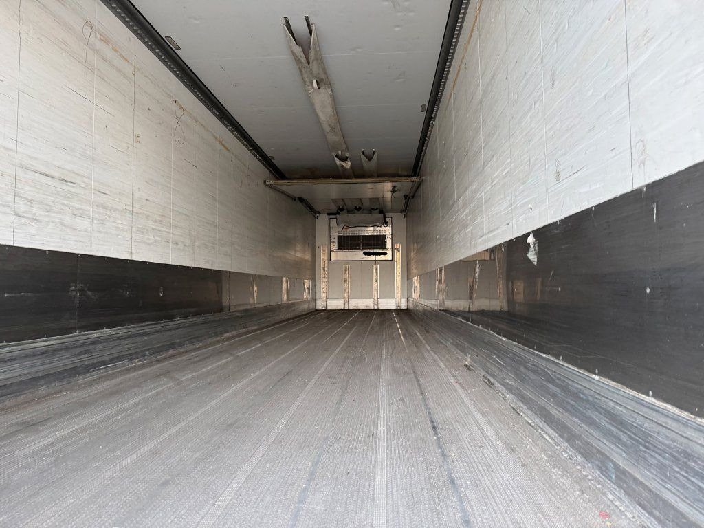 Semi-remorque fourgon Schmitz Cargobull Carrier Vector 1950 Bi-temp: photos 16 Semi-remorque fourgon Schmitz Cargobull Carrier Vector 1950 Bi-temp: photos 16