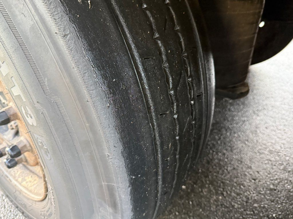 Semi-remorque fourgon Schmitz Cargobull Carrier Vector 1950 Bi-temp: photos 10 Semi-remorque fourgon Schmitz Cargobull Carrier Vector 1950 Bi-temp: photos 10