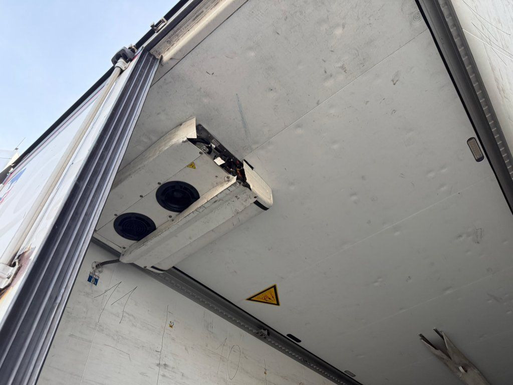 Semi-remorque fourgon Schmitz Cargobull Carrier Vector 1950 Bi-temp: photos 14 Semi-remorque fourgon Schmitz Cargobull Carrier Vector 1950 Bi-temp: photos 14