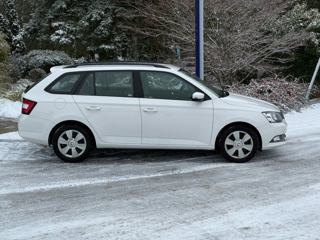 Skoda 1,4TDi kombi - Voiture break: photos 3 Skoda 1,4TDi kombi - Voiture break: photos 3