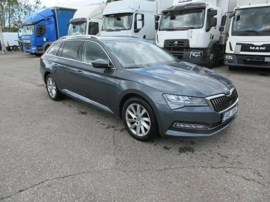 Skoda 2.0 Tdi Style - Voiture break: photos 3 Skoda 2.0 Tdi Style - Voiture break: photos 3