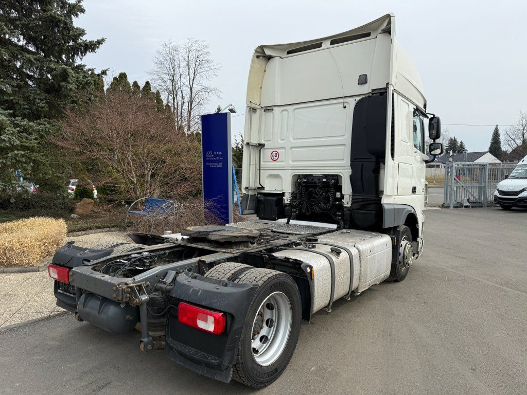 DAF XF460 EURO 6 MEGA/lowdeck - Tracteur routier: photos 4 DAF XF460 EURO 6 MEGA/lowdeck - Tracteur routier: photos 4