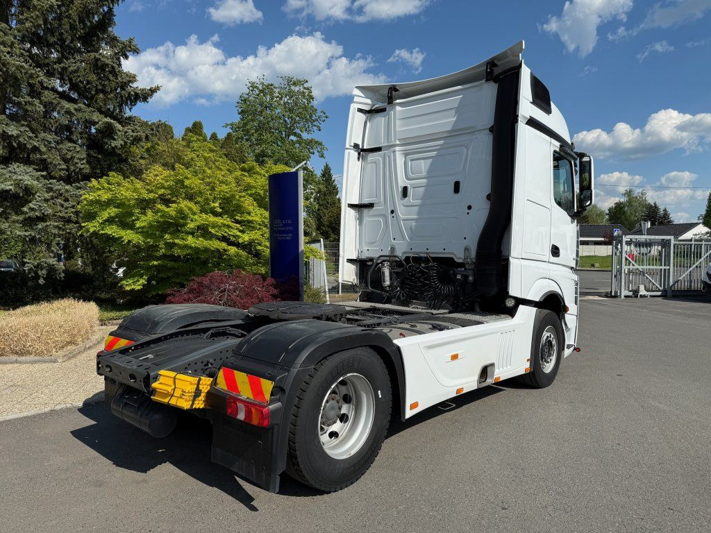 Mercedes-Benz 1851 Actros EURO 6 - Tracteur routier: photos 4 Mercedes-Benz 1851 Actros EURO 6 - Tracteur routier: photos 4