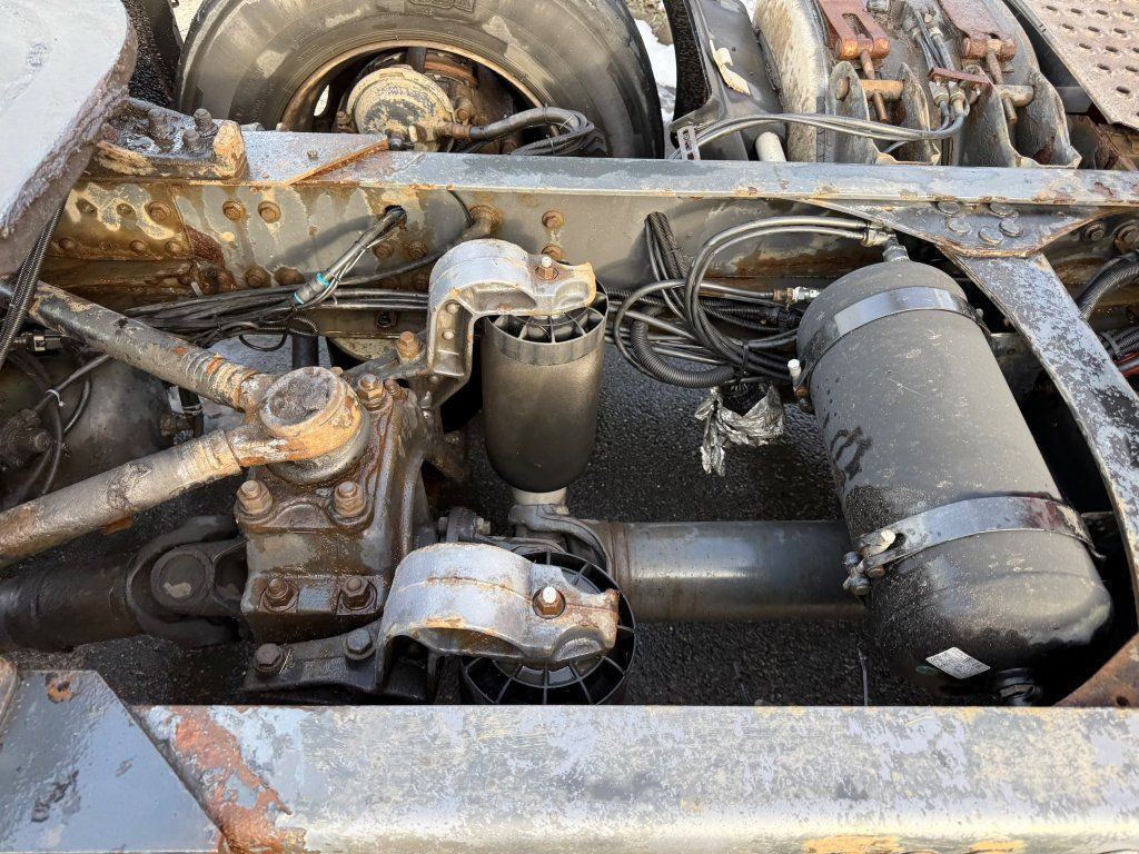 Volvo FM12.460 6x2 EURO 3 en leasing occasion Volvo FM12.460 6x2 EURO 3: photos 13