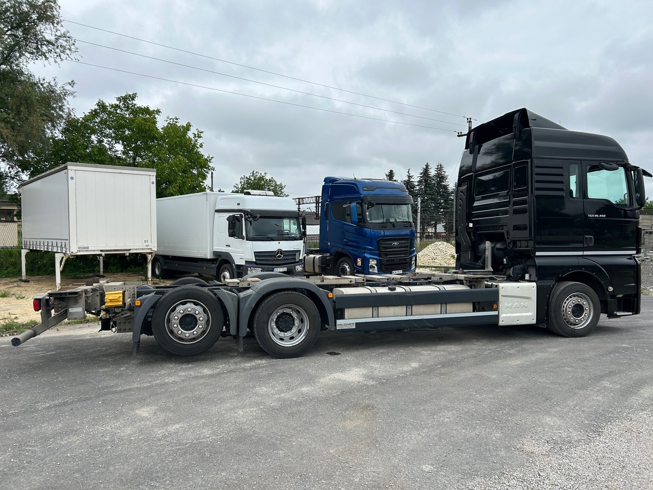 MAN TGX 26.460 / ACC / BDF MULTI / E6 / LOWDECK - Châssis cabine: photos 4 MAN TGX 26.460 / ACC / BDF MULTI / E6 / LOWDECK - Châssis cabine: photos 4