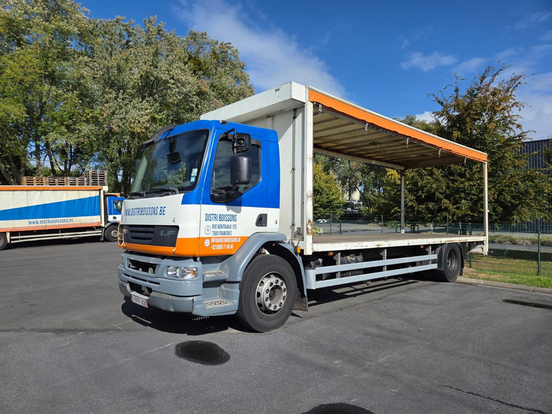 DAF LF55 250 - 19 tons - Camion à rideaux coulissants: photos 1 DAF LF55 250 - 19 tons - Camion à rideaux coulissants: photos 1