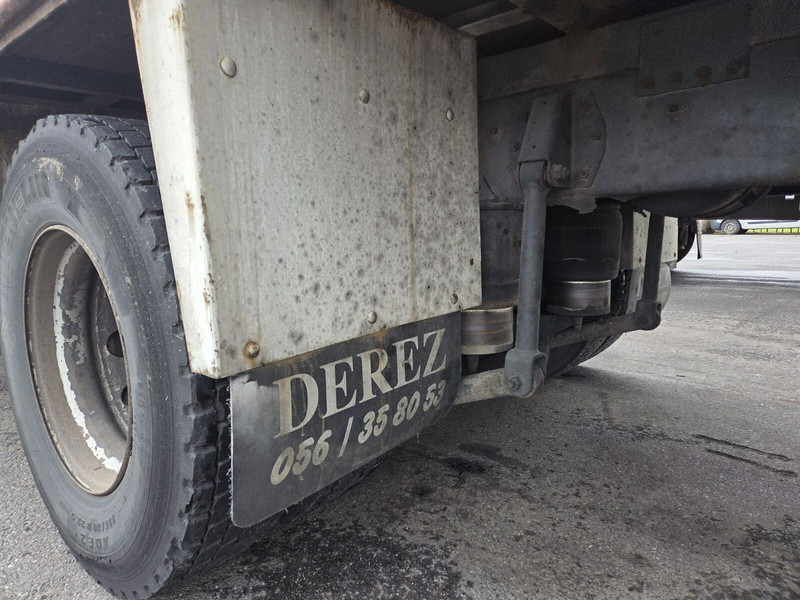 DAF LF55 250 - Camion à rideaux coulissants: photos 4 DAF LF55 250 - Camion à rideaux coulissants: photos 4