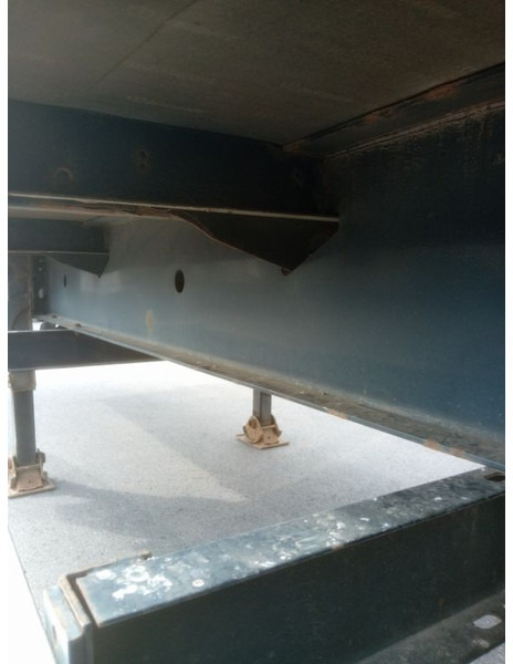 Krone closed box - Semi-remorque fourgon: photos 4 Krone closed box - Semi-remorque fourgon: photos 4