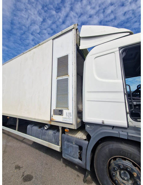 Scania 94 310 - Camion frigorifique: photos 5 Scania 94 310 - Camion frigorifique: photos 5