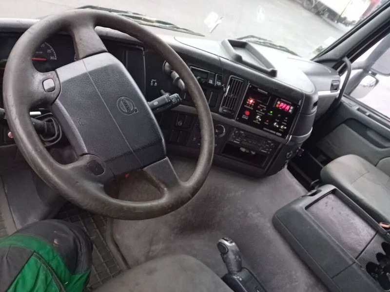 Volvo FM 260 en leasing occasion Volvo FM 260: photos 10