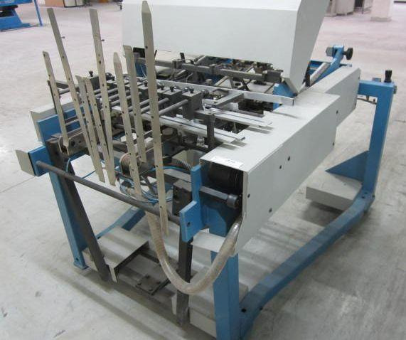 Fidia Dora-Combi Folder Folding Gluing Machine - Plieuse de bureau: photos 5 Fidia Dora-Combi Folder Folding Gluing Machine - Plieuse de bureau: photos 5