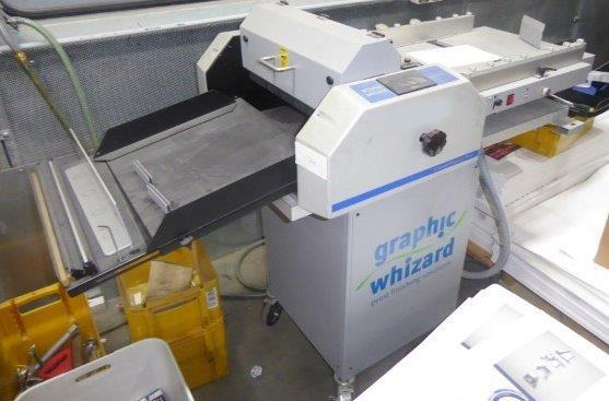 Graphic Whizard CreaseMaster Plus - automatic grooving, slotting, creasing and perforating machine - Machine d'impression: photos 1 Graphic Whizard CreaseMaster Plus - automatic grooving, slotting, creasing and perforating machine - Machine d'impression: photos 1