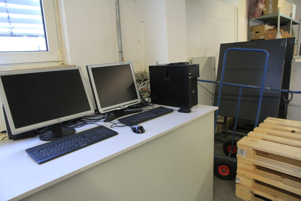 Heidelberg Suprasetter 106 UV Gen V - Machine d'impression: photos 3 Heidelberg Suprasetter 106 UV Gen V - Machine d'impression: photos 3