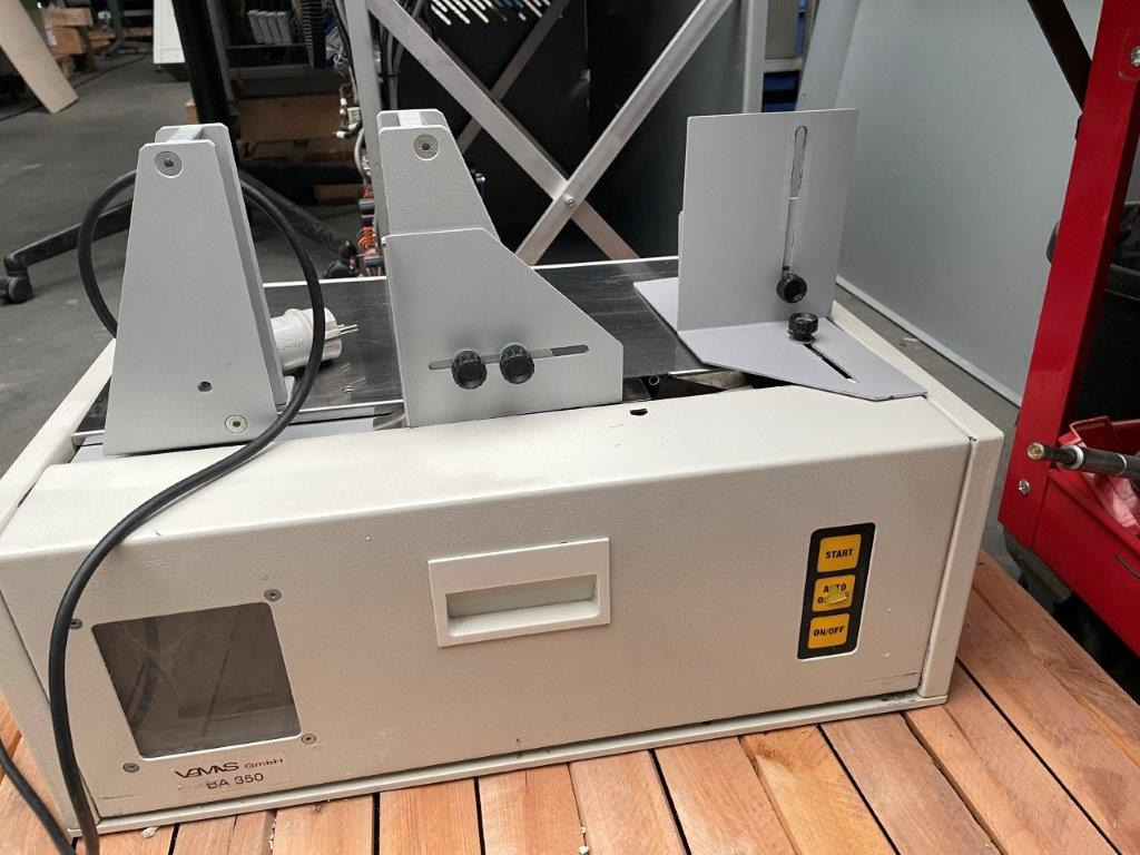 Hima BA 350-30 banding machine table bundler banding machine - Machine d'emballage et de conditionnement: photos 1 Hima BA 350-30 banding machine table bundler banding machine - Machine d'emballage et de conditionnement: photos 1