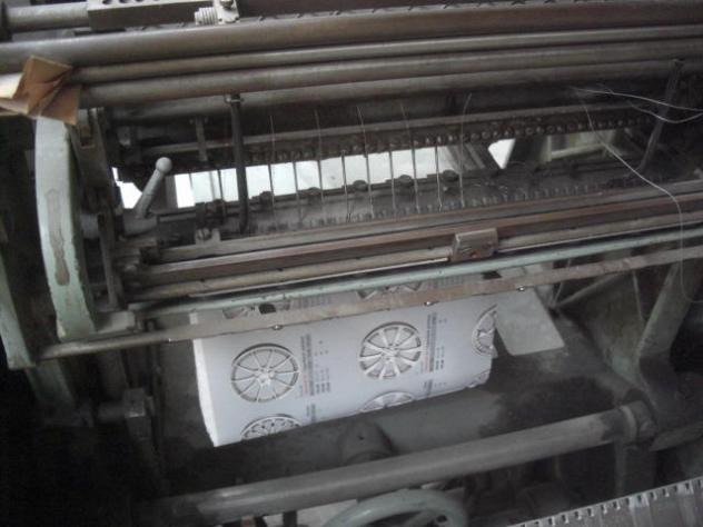 Muller Martini FK II V Semi Automatic Thread Sewing Machine - Machine d'impression: photos 2 Muller Martini FK II V Semi Automatic Thread Sewing Machine - Machine d'impression: photos 2