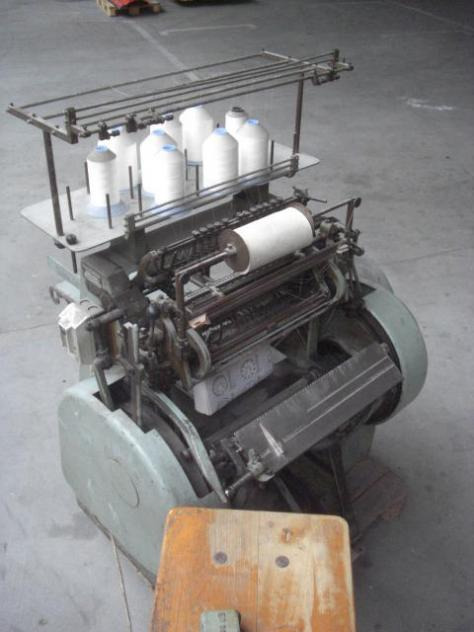 Muller Martini FK II V Semi Automatic Thread Sewing Machine - Machine d'impression: photos 3 Muller Martini FK II V Semi Automatic Thread Sewing Machine - Machine d'impression: photos 3