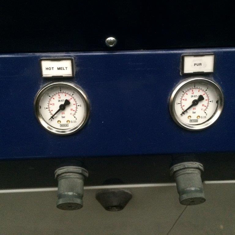 TECNOGRAF ANT 250 PUR Hot-Melt - Relieuse: photos 5 TECNOGRAF ANT 250 PUR Hot-Melt - Relieuse: photos 5