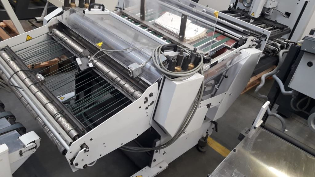 Vertical stack delivery with compression station Heidelberg Stahlfolder VSA 86 H - Plieuse de bureau: photos 4 Vertical stack delivery with compression station Heidelberg Stahlfolder VSA 86 H - Plieuse de bureau: photos 4