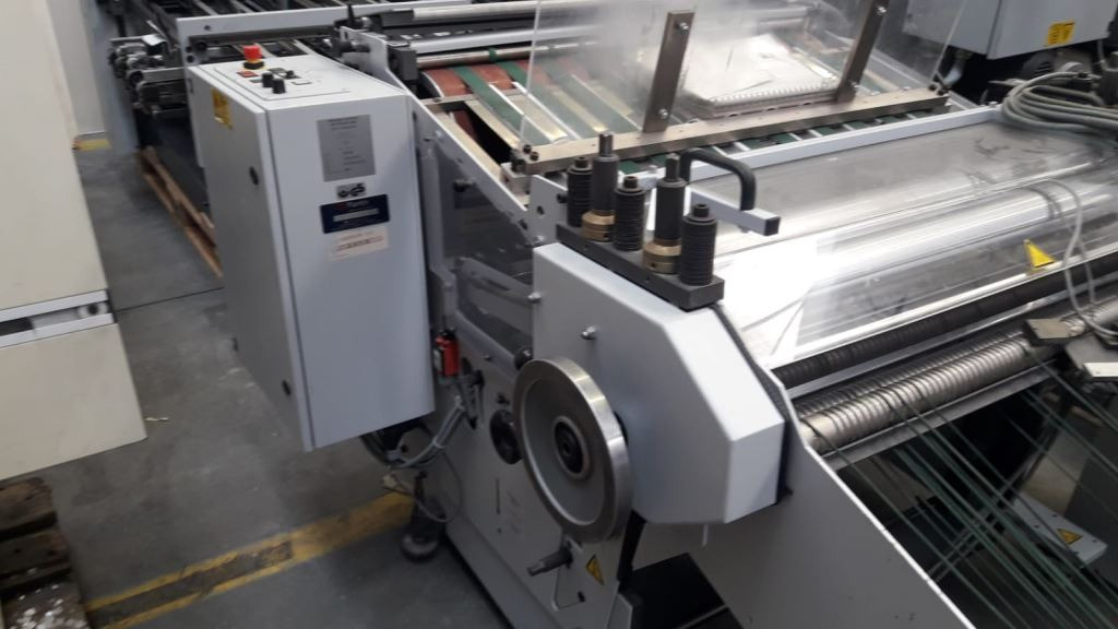 Vertical stack delivery with compression station Heidelberg Stahlfolder VSA 86 H - Plieuse de bureau: photos 1 Vertical stack delivery with compression station Heidelberg Stahlfolder VSA 86 H - Plieuse de bureau: photos 1