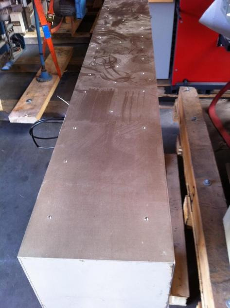 Pneumatically lowerable side stop - Massicot: photos 2 Pneumatically lowerable side stop - Massicot: photos 2