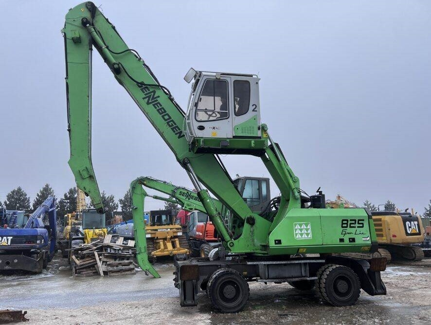 Sennebogen 825  - Pelle de manutention: photos 1 Sennebogen 825  - Pelle de manutention: photos 1