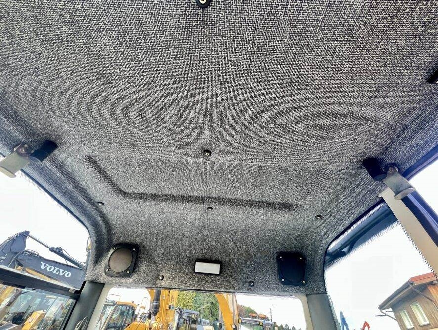 Pelle sur pneus Terex TW70: photos 19