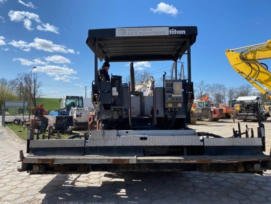 Finisseur Volvo TITAN 6820: photos 7 Finisseur Volvo TITAN 6820: photos 7