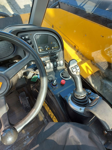 Chariot télescopique 2021 JCB 527-58: photos 12