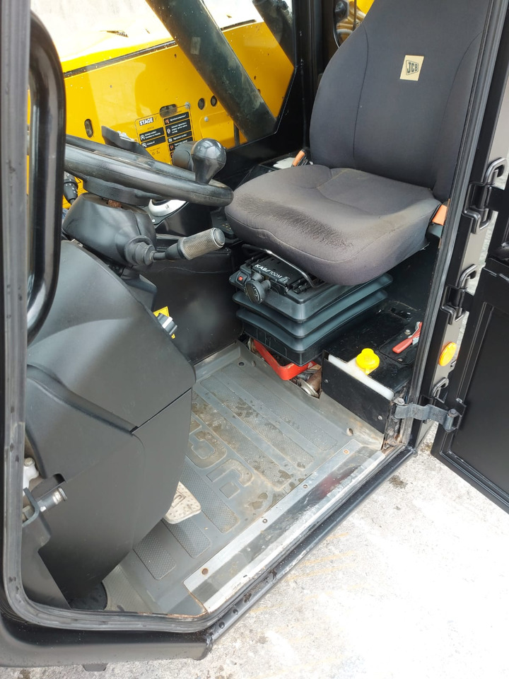 Engins de chantier JCB 525-60: photos 19