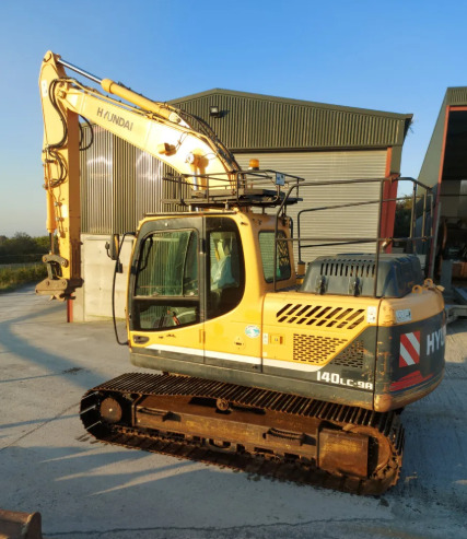 Hyundai R140LC-9A - Pelle sur chenille: photos 3 Hyundai R140LC-9A - Pelle sur chenille: photos 3