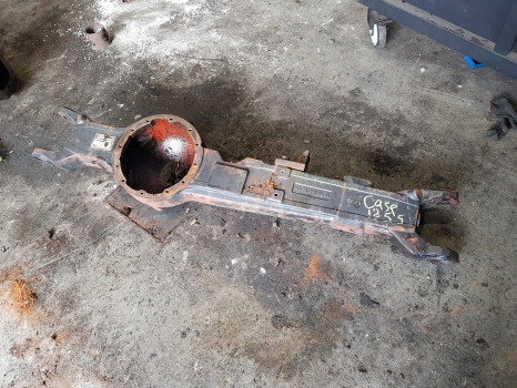 Case 1255 Xl Front Axle Housing, Beam 4448302024, 4468461008, 3229119r1 - Essieu avant pour Machine agricole: photos 1 Case 1255 Xl Front Axle Housing, Beam 4448302024, 4468461008, 3229119r1 - Essieu avant pour Machine agricole: photos 1