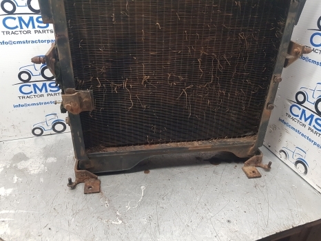Radiateur pour Tracteur agricole Case 5000 5140, 5250 Engine Water Cooling Radiator 104753a1; 104753a2; A190604: photos 6