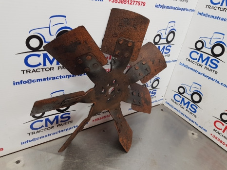 Case 5140, 5120, 5130, 5150, Engine Cooling Fan A173545 - Ventilateur: photos 2 Case 5140, 5120, 5130, 5150, Engine Cooling Fan A173545 - Ventilateur: photos 2