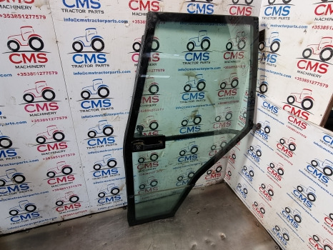 Portière et pièces Case 5140, 5120, 5240, 5130 Cab Door Left Assembly 1546807c2, 1330931c1