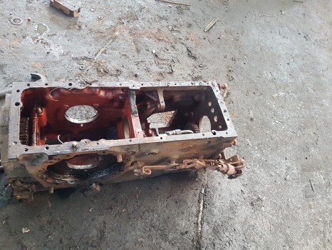 Case Cx100, Cx50, Cx60, Cx70, Cx90 Rear Axle Housing 254365a1, 254364a1 - Essieu arrière pour Tracteur agricole: photos 4 Case Cx100, Cx50, Cx60, Cx70, Cx90 Rear Axle Housing 254365a1, 254364a1 - Essieu arrière pour Tracteur agricole: photos 4