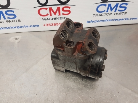 Case David Brown 990, 885 Orbital Motor, Valve K207419, K946083, 150-1051 - Commande de gouvernail pour Tracteur agricole: photos 5 Case David Brown 990, 885 Orbital Motor, Valve K207419, K946083, 150-1051 - Commande de gouvernail pour Tracteur agricole: photos 5