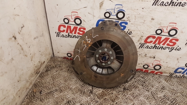 Case International 785 Luk Clutch Pressure Plate 92602c91, 92605c1, 128005511 - Embrayage et pièces pour Tracteur agricole: photos 4 Case International 785 Luk Clutch Pressure Plate 92602c91, 92605c1, 128005511 - Embrayage et pièces pour Tracteur agricole: photos 4