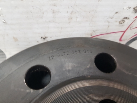 Case International 84, 85, 95 Zf Apl330 Front Axle Annular Ring Gear 4472352015 - Essieu avant pour Tracteur agricole: photos 4 Case International 84, 85, 95 Zf Apl330 Front Axle Annular Ring Gear 4472352015 - Essieu avant pour Tracteur agricole: photos 4