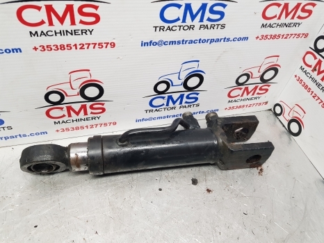 Case New Holland T7.200 Front Axle Suspension Cylinder 87316820, 87664861 - Suspension pour Tracteur agricole: photos 5 Case New Holland T7.200 Front Axle Suspension Cylinder 87316820, 87664861 - Suspension pour Tracteur agricole: photos 5