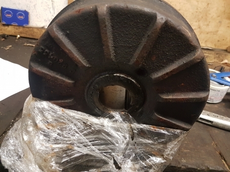 Tambours de frein pour Tracteur agricole David Brown 1200, 1390, 1394,1290, 1294, 990, 995 Brake Drum K917989, 920433: photos 10