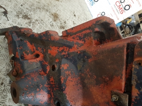 Deutz D 6806 Transmission Gearbox Housing 04302815, 04341333, 4308937 - Boîte de vitesse et pièces pour Tracteur agricole: photos 4 Deutz D 6806 Transmission Gearbox Housing 04302815, 04341333, 4308937 - Boîte de vitesse et pièces pour Tracteur agricole: photos 4
