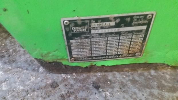 Deutz-fahr D 1040 Front Panel Right - Carrosserie et extérieur pour Tracteur agricole: photos 2 Deutz-fahr D 1040 Front Panel Right - Carrosserie et extérieur pour Tracteur agricole: photos 2
